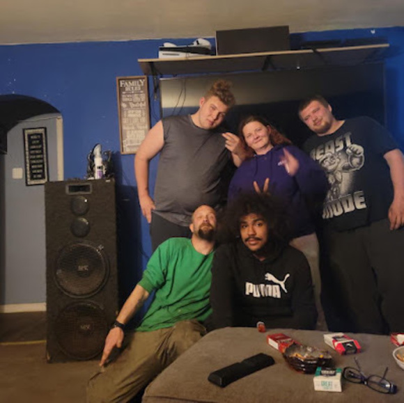 Meet your Posher, Cody - Picture 1 of 1